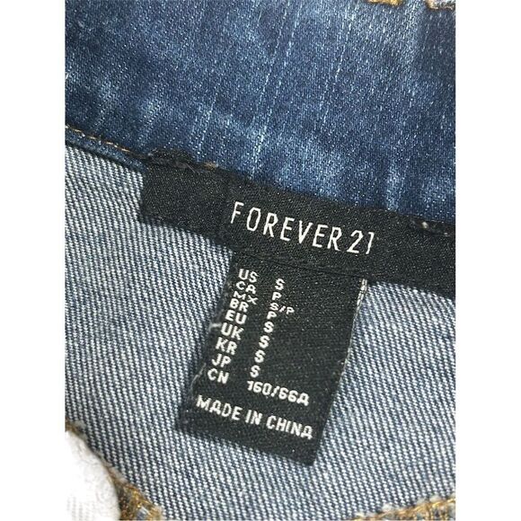 Forever 21 Women's Blue Denim Mini Skirt S Raw Frayed Hem Casual - Picture 6 of 7